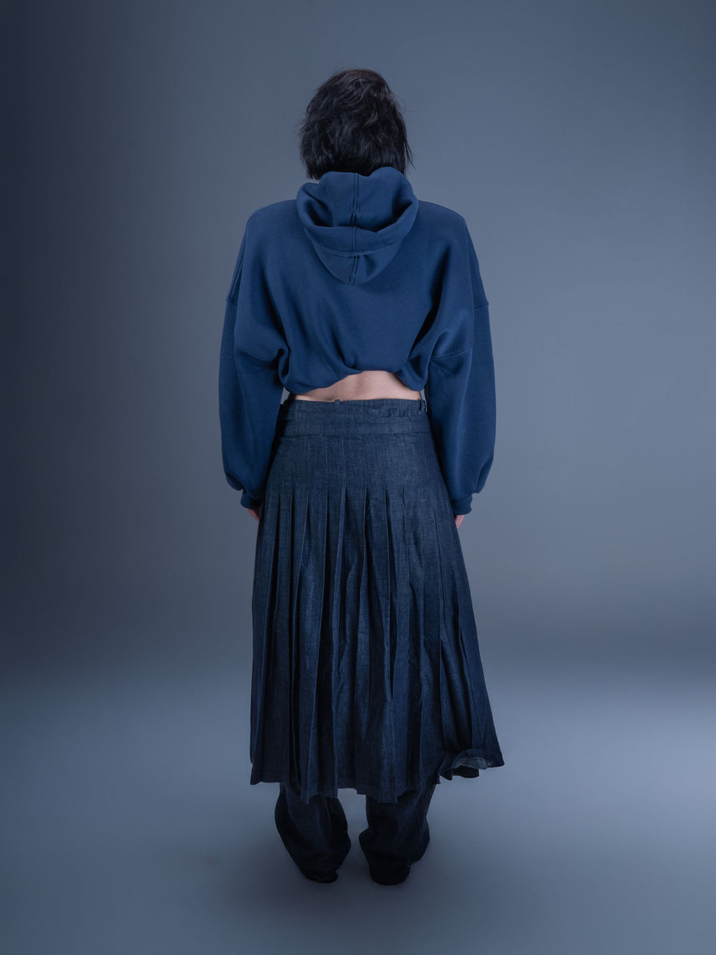 HOUSE HOODIE NO.1942